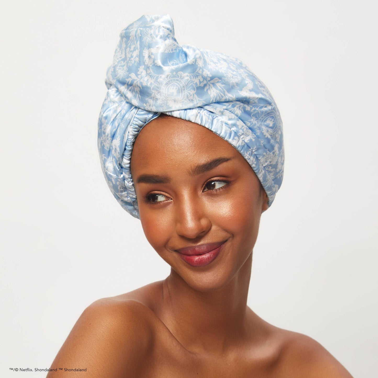 KITSCH - Kitsch x Bridgerton Satin Wrapped Hair Towel / Toile De