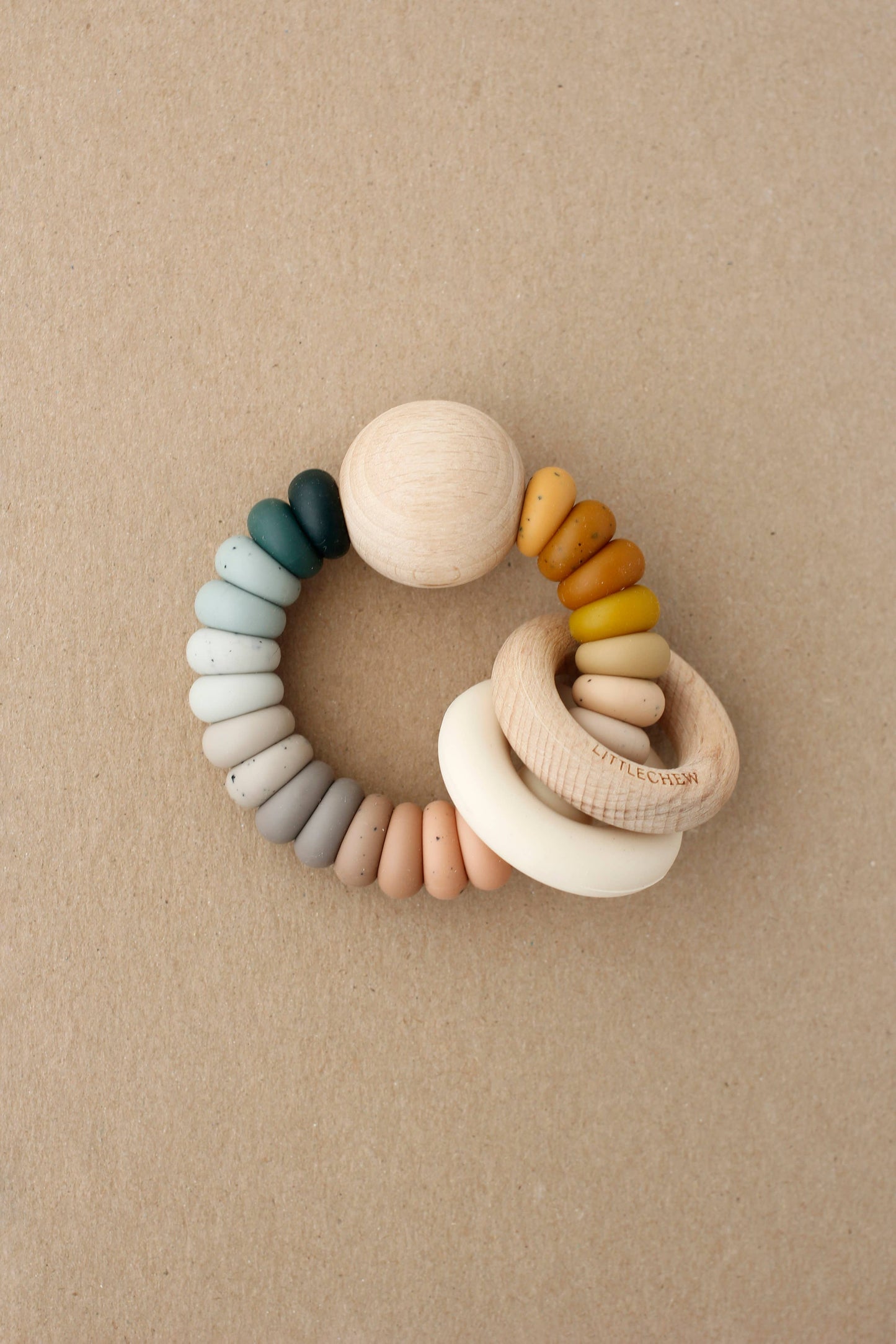 Little Chew - Rattle Teether - Wess | Earth