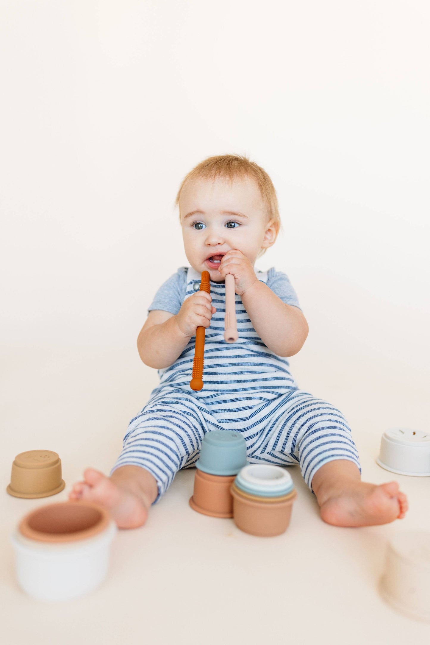 Magic Teething Wand- Clay ☼