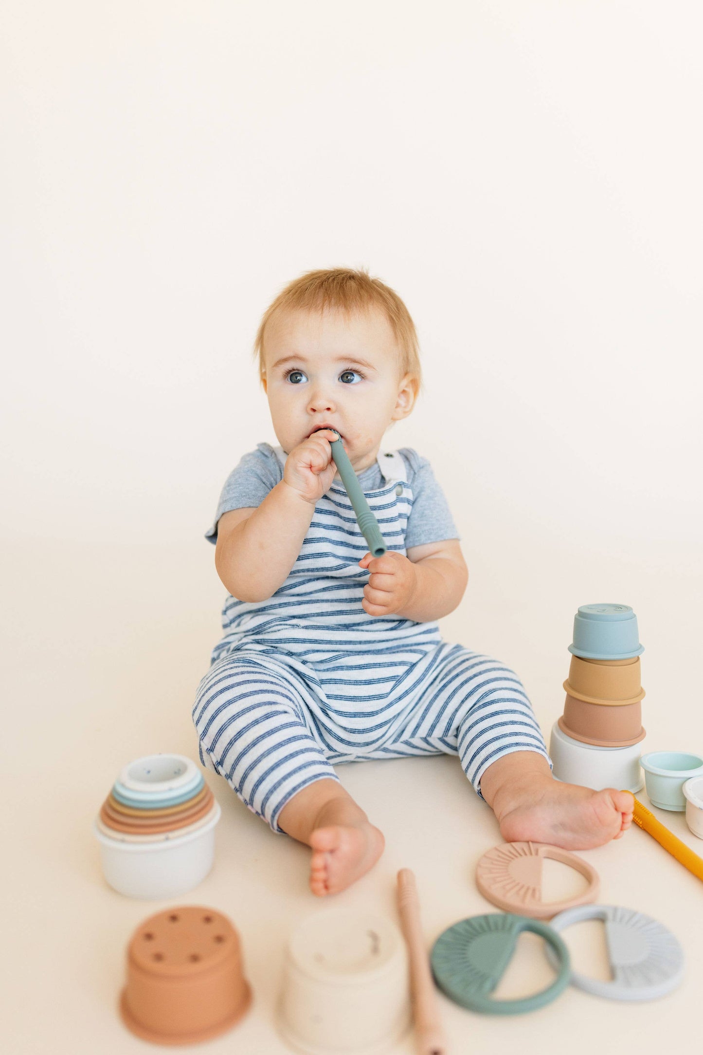 Magic Teething Wand- Clay ☼