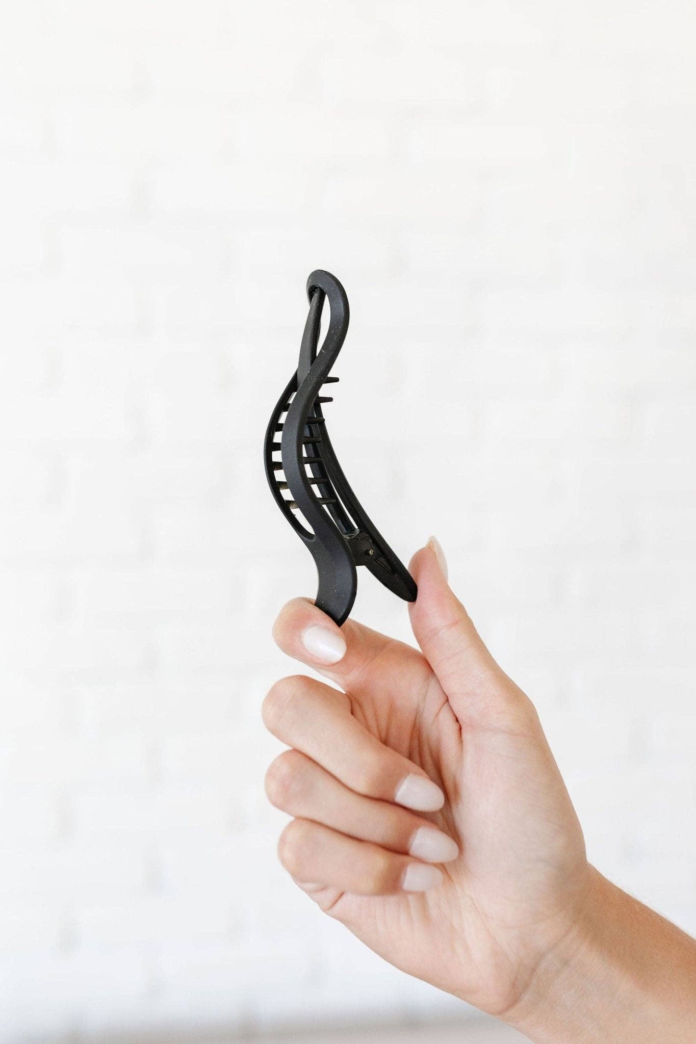 Alligator Claw Clip - Multiple Colors