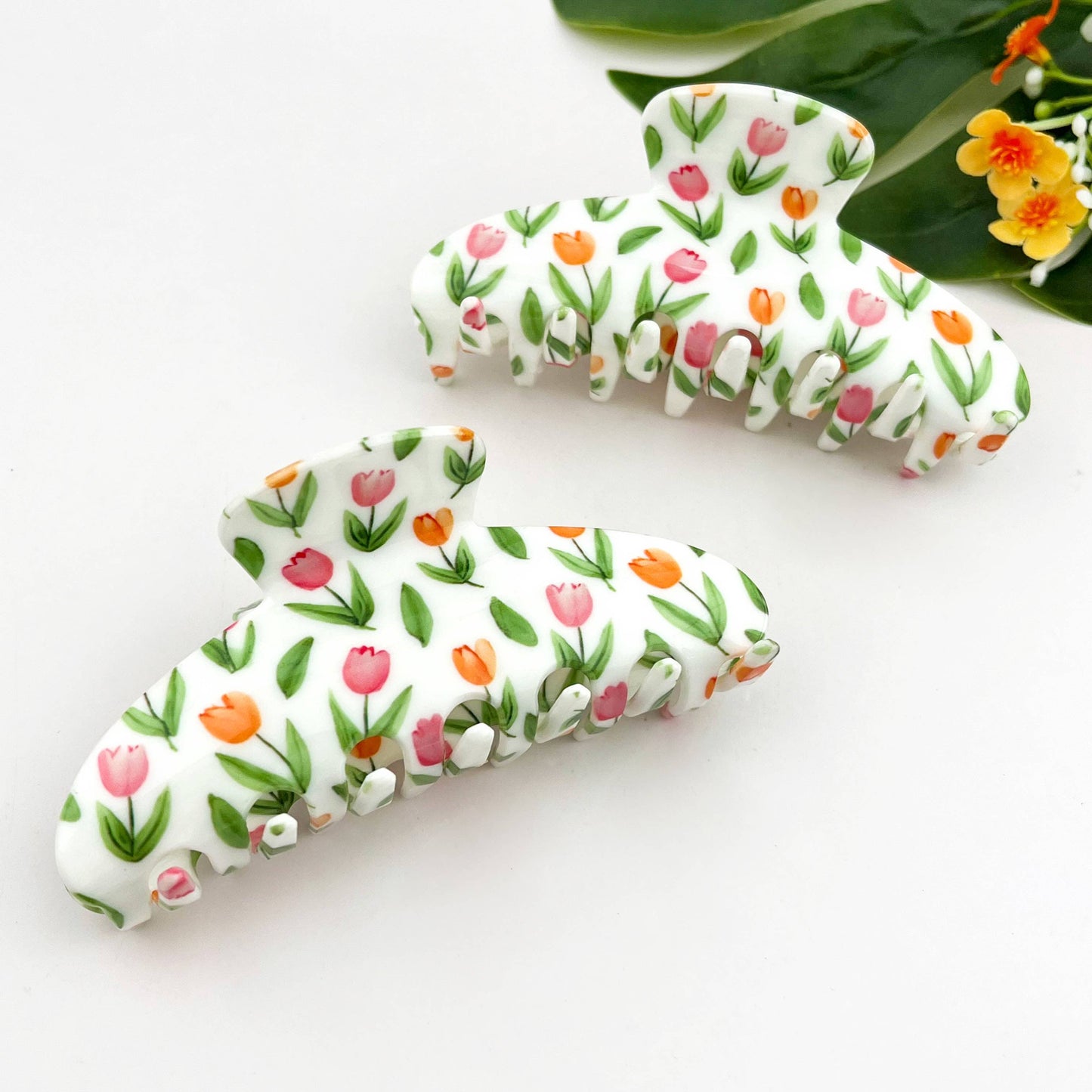 Tulip Oval Hair Claw Clip, Elegant Floral Hair Clip