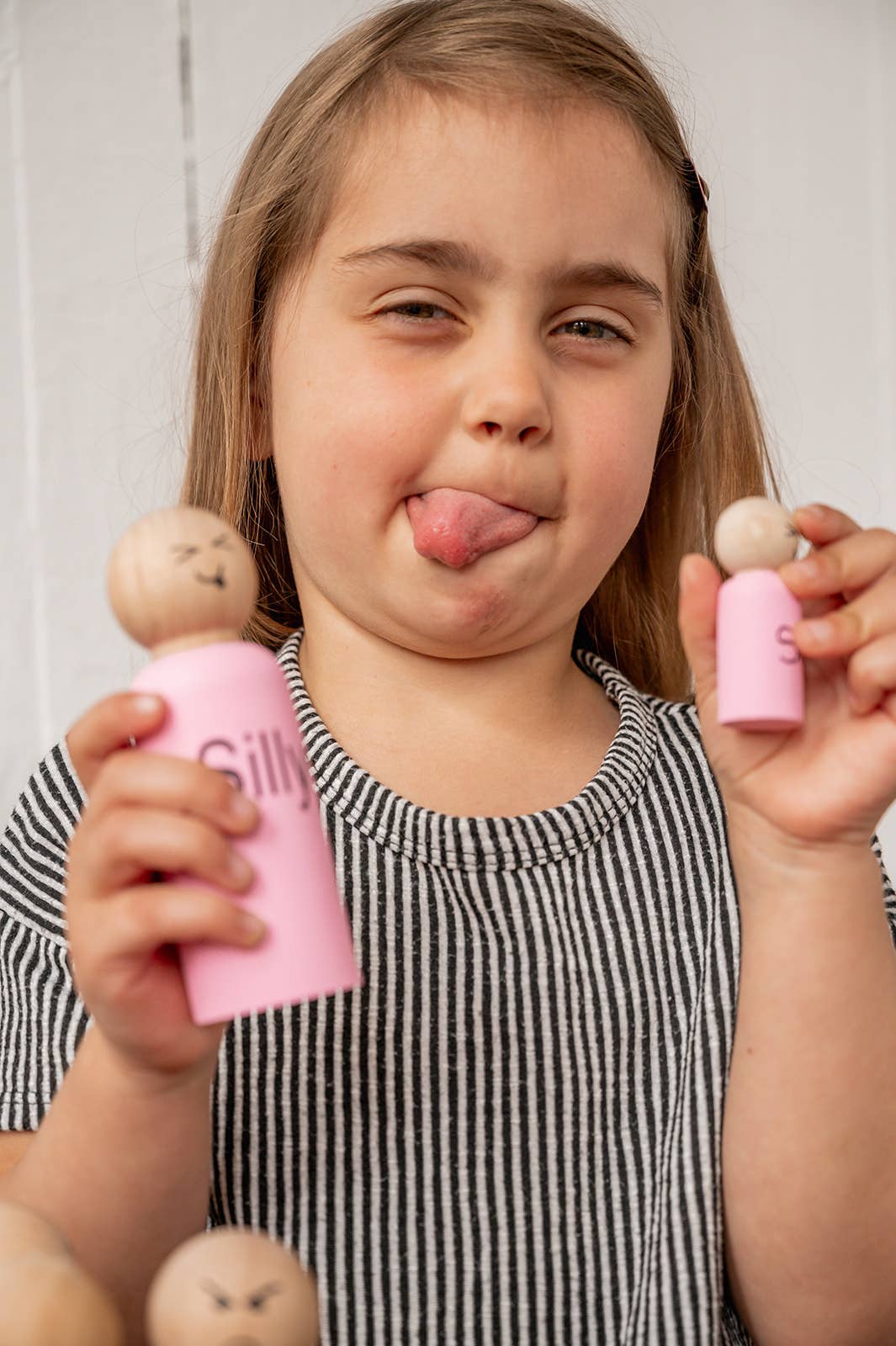 Wooden Emotion Peg Dolls – Set of 10 Feelings Friends