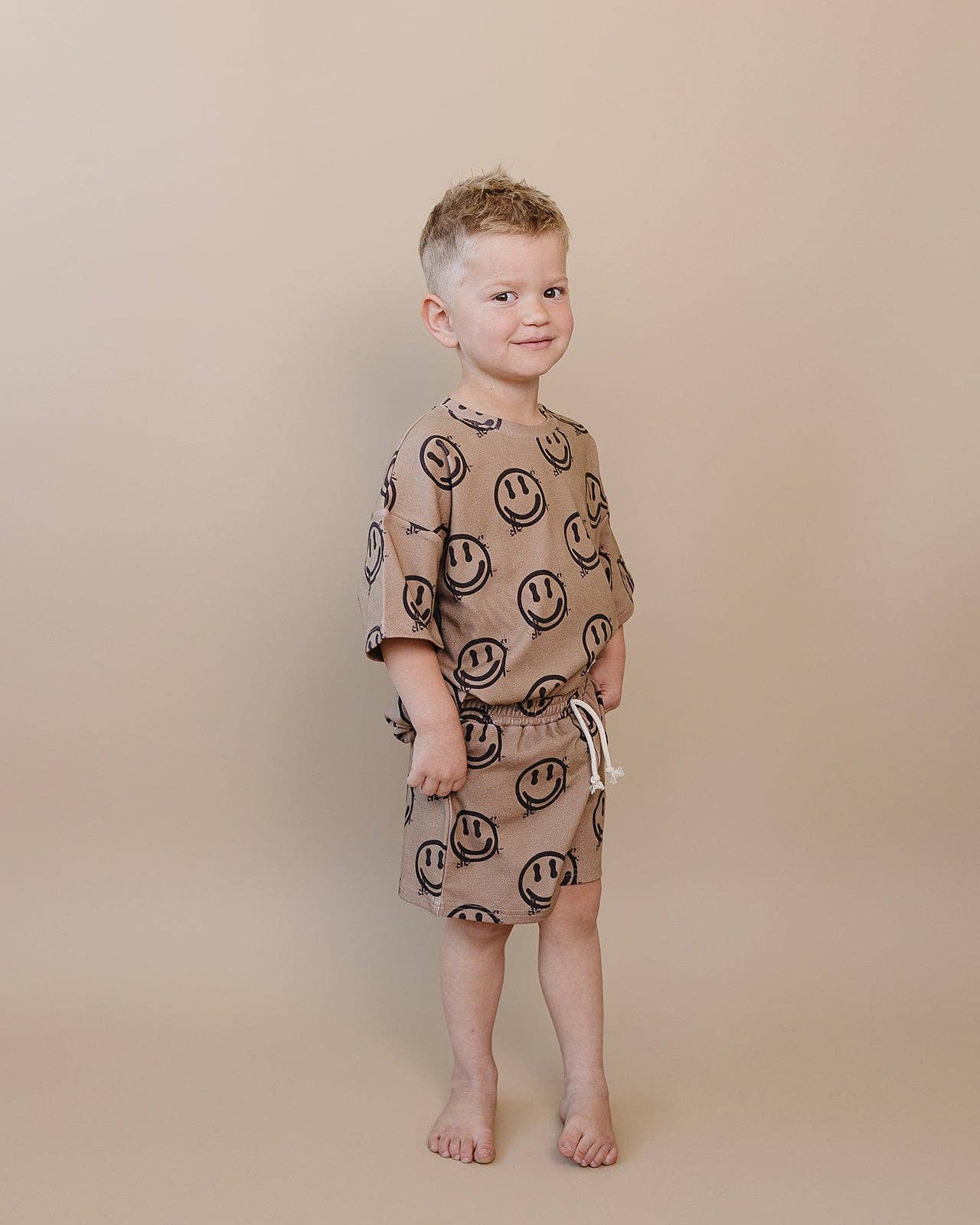 Shorts Set | Brown Smiley Face