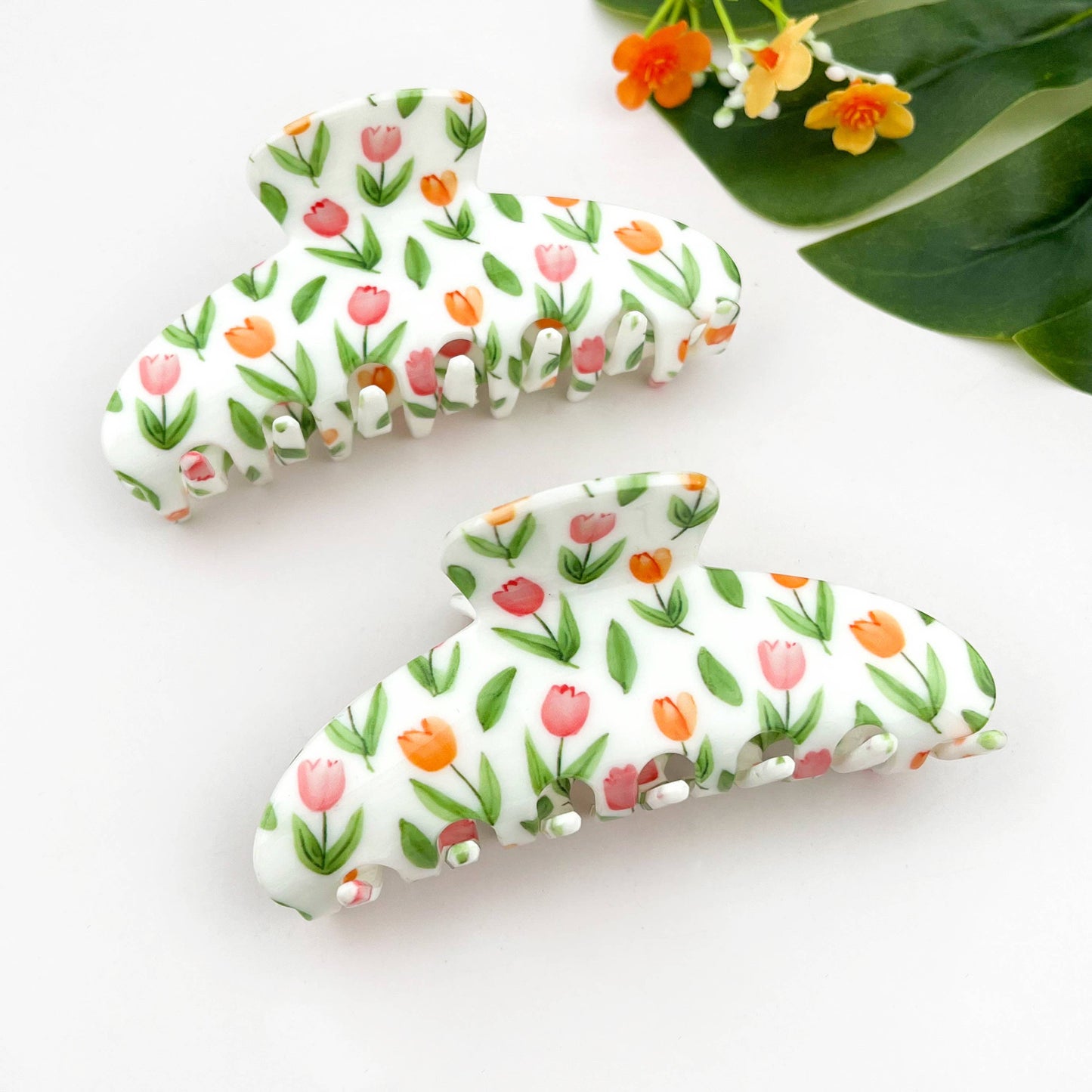 Tulip Oval Hair Claw Clip, Elegant Floral Hair Clip