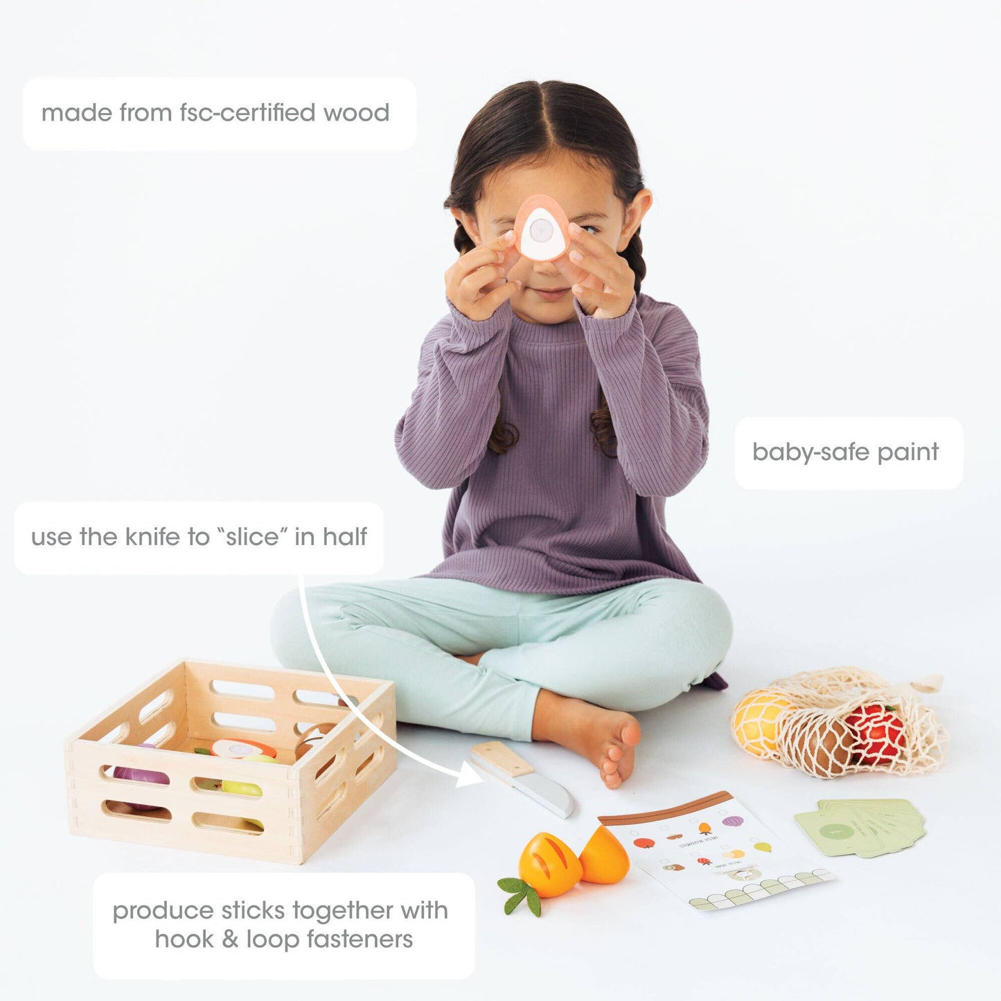 Wooden Farmers Market Toy Set, 21-Piece Pretend Play